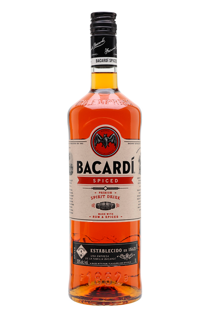 Бакарди 1 литр. Ром "Bacardi" Spiced, 1 л. Ром Bacardi Spiced 0.7 л. Ром Bacardi Oakheart 0.5. Бакарди Спайсд.